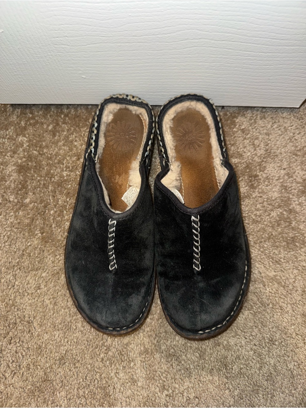 UGG Black Suede Shearling Lined Clog Mules Slip On Shoes